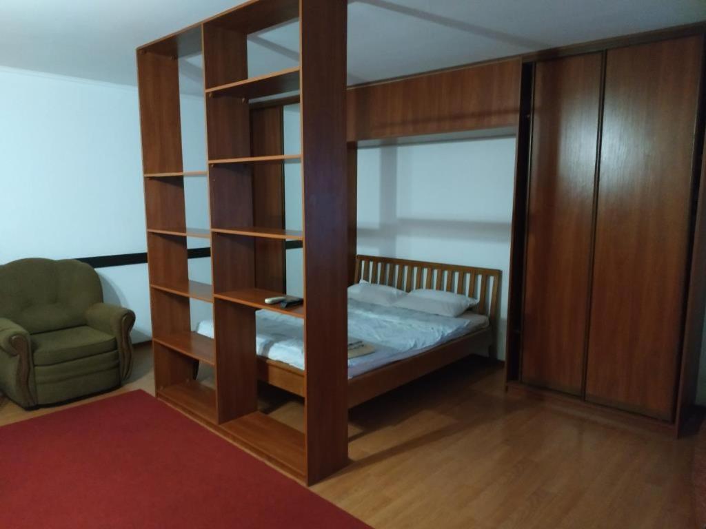 Nice Apartment Near Gulliver Kiev Extérieur photo